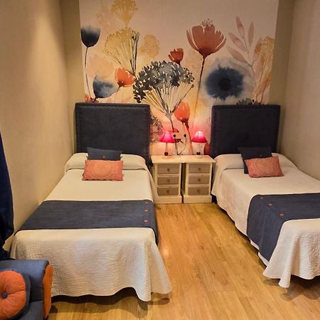 Hosteria Villa De Castro Кастро-Урдиалес Екстериор снимка