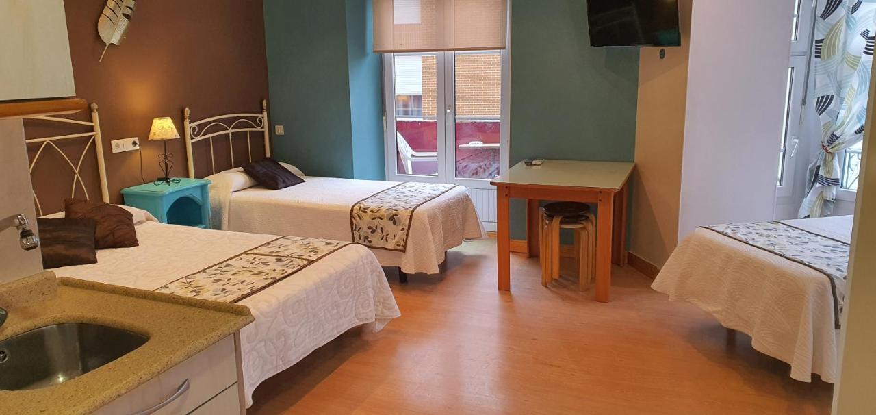 Hosteria Villa De Castro Кастро-Урдиалес Екстериор снимка
