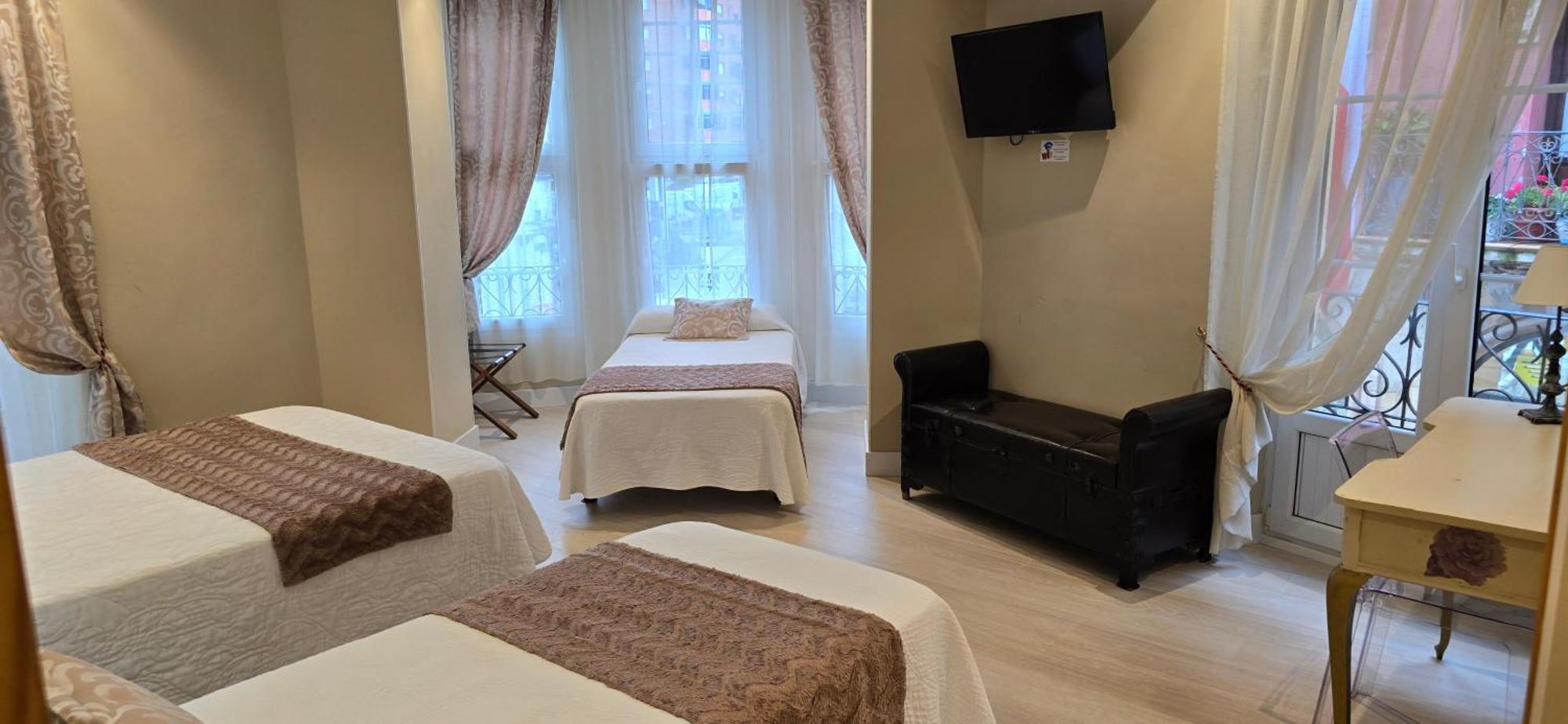 Hosteria Villa De Castro Кастро-Урдиалес Екстериор снимка
