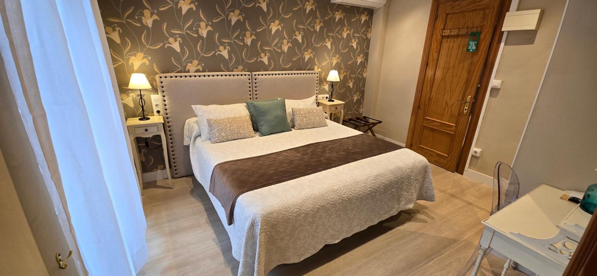 Hosteria Villa De Castro Кастро-Урдиалес Екстериор снимка