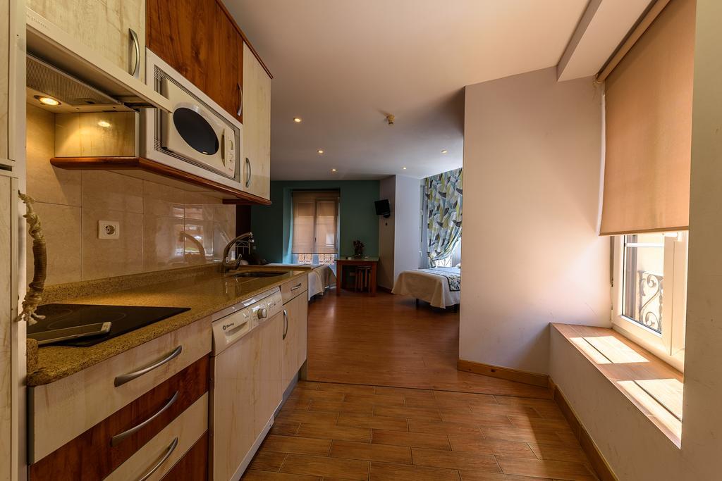 Hosteria Villa De Castro Кастро-Урдиалес Екстериор снимка
