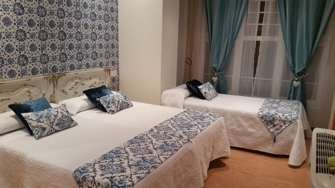Hosteria Villa De Castro Кастро-Урдиалес Екстериор снимка