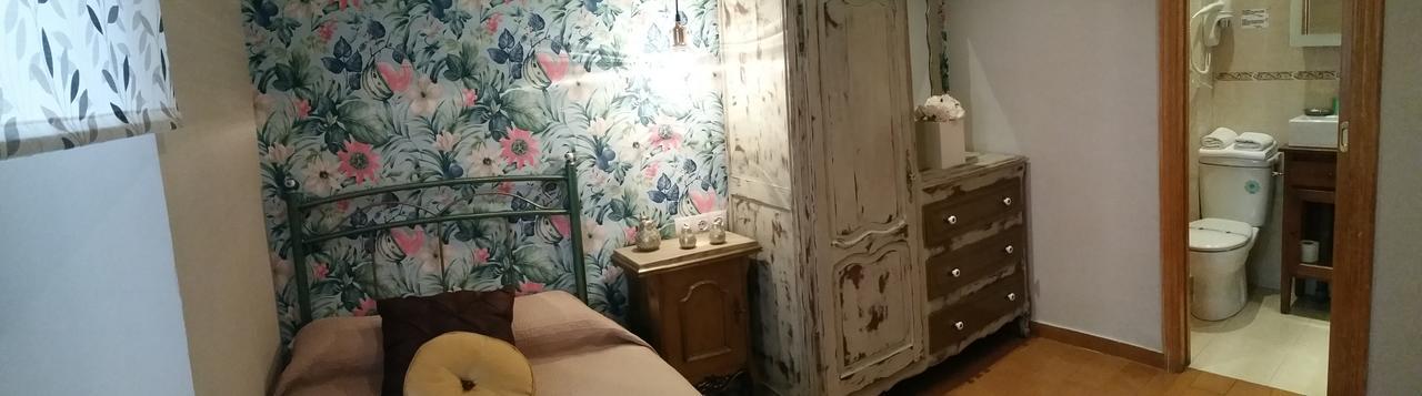Hosteria Villa De Castro Кастро-Урдиалес Екстериор снимка